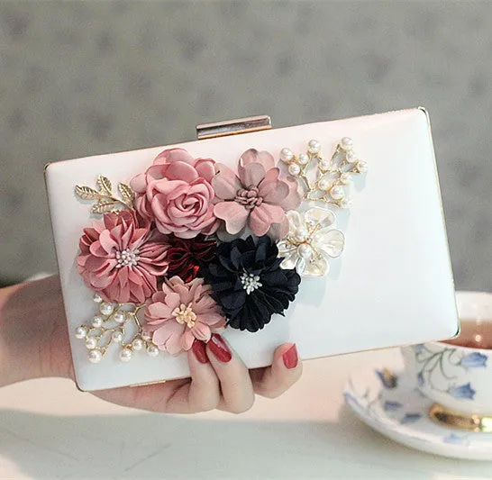 2017 women bag hot hand  evening bags new the chain the Appliques  pattern flowers wedding dinner bags Free Shipping