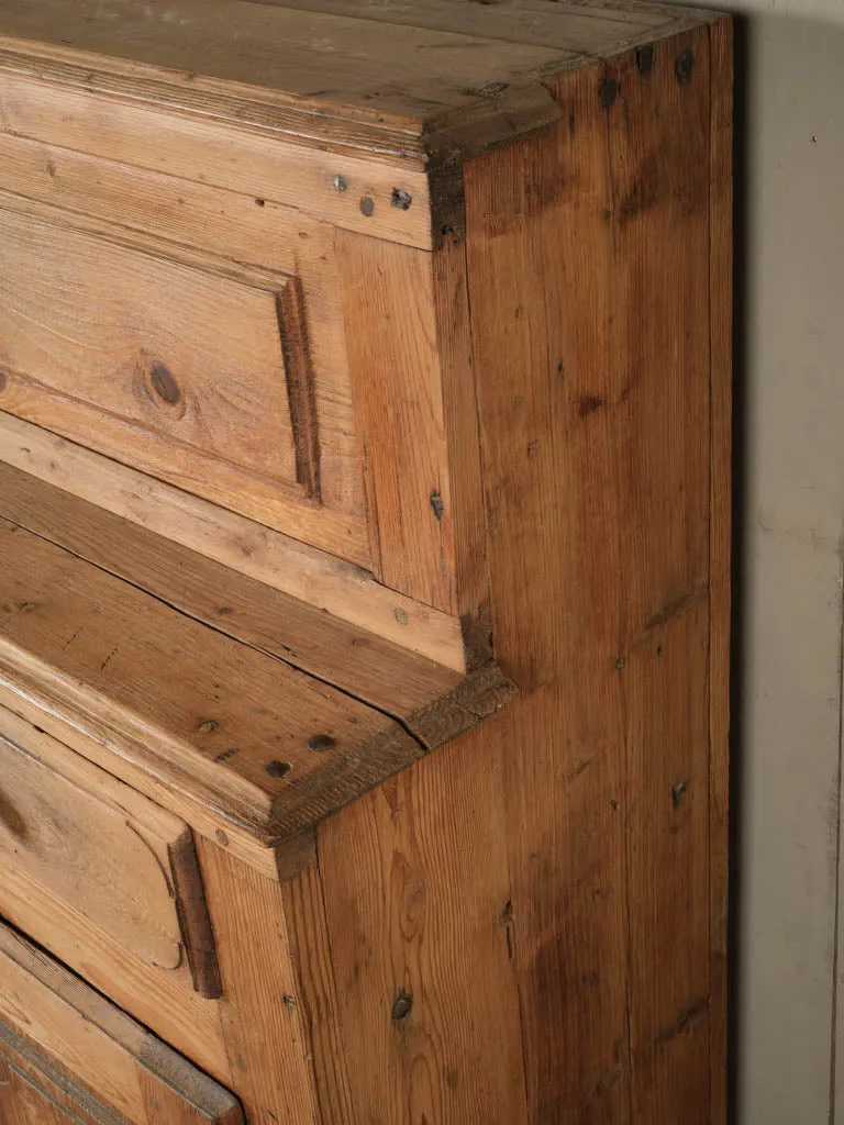 Charming 18th-Century Kitchen Dresser - French Alps