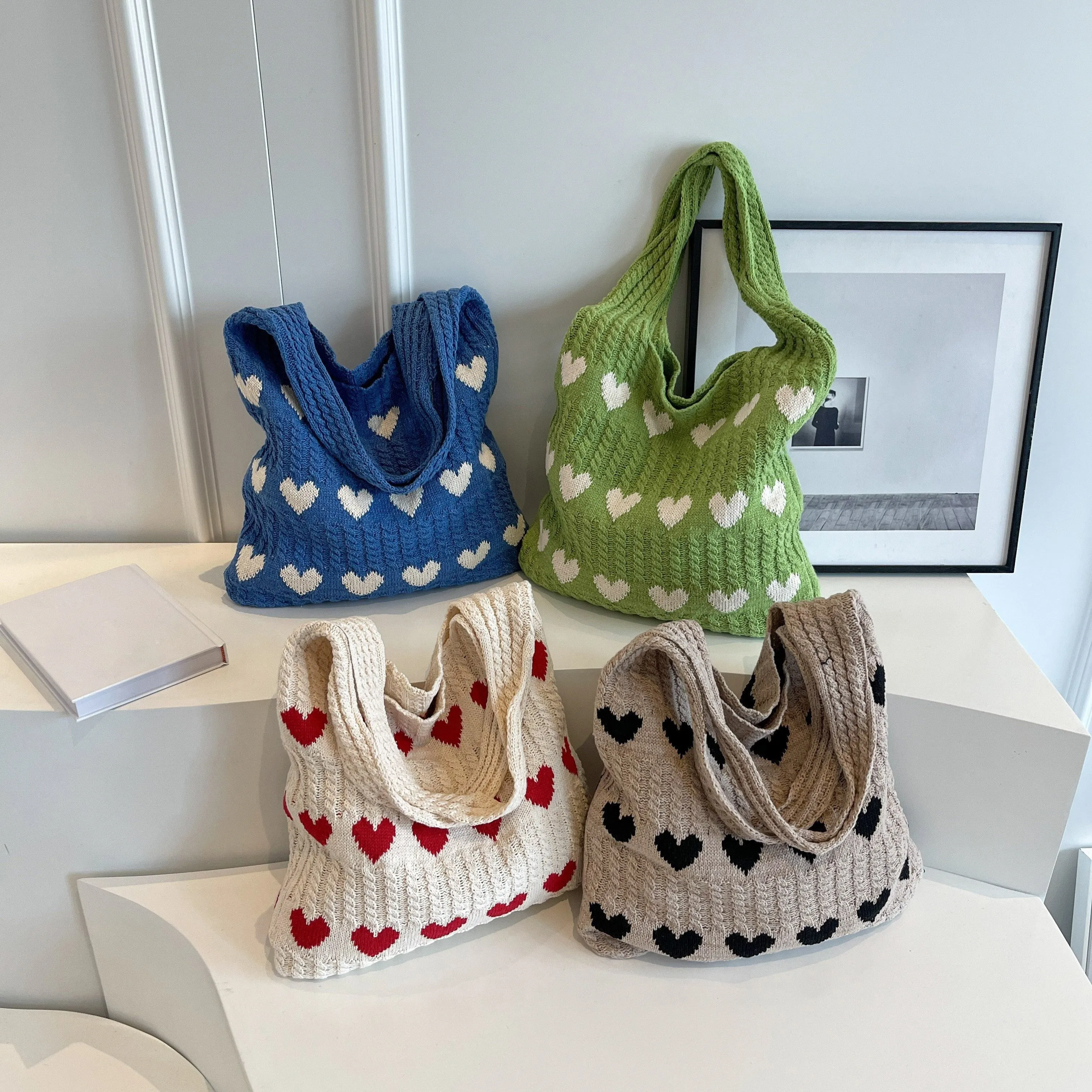 Chic Love Knitted Tote Fashionable Aesthetic Crochet Bag for Women