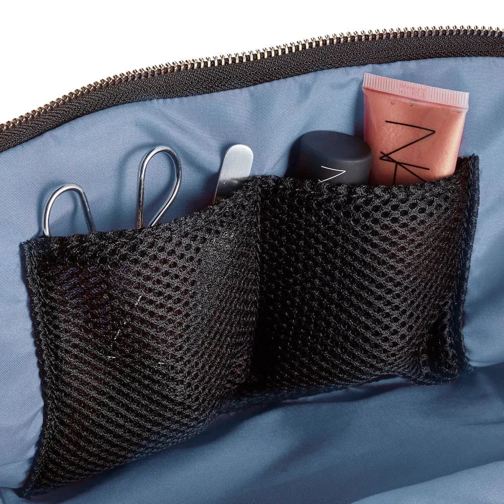 KUSSHI Everyday Leather Makeup Bag