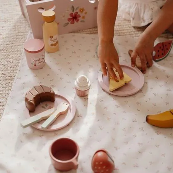 Little Dutch, Wooden Picnic Play Set