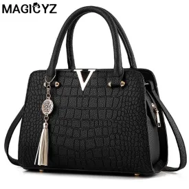 Luxury Crocodile leather women handbags Famous brands designer women messenger bags female fringed shoulder bag women's pouch