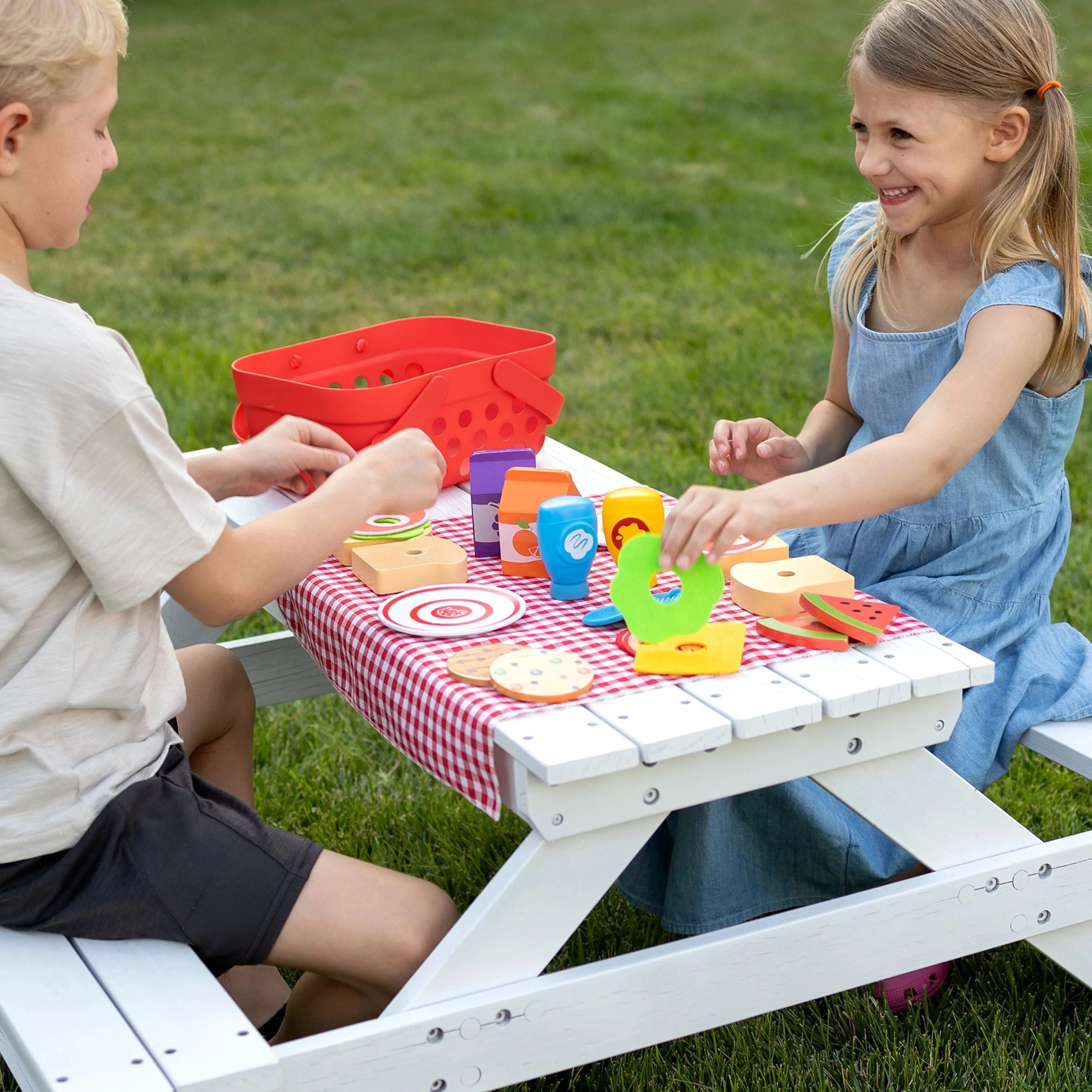 Pretendables, Picnic Basket