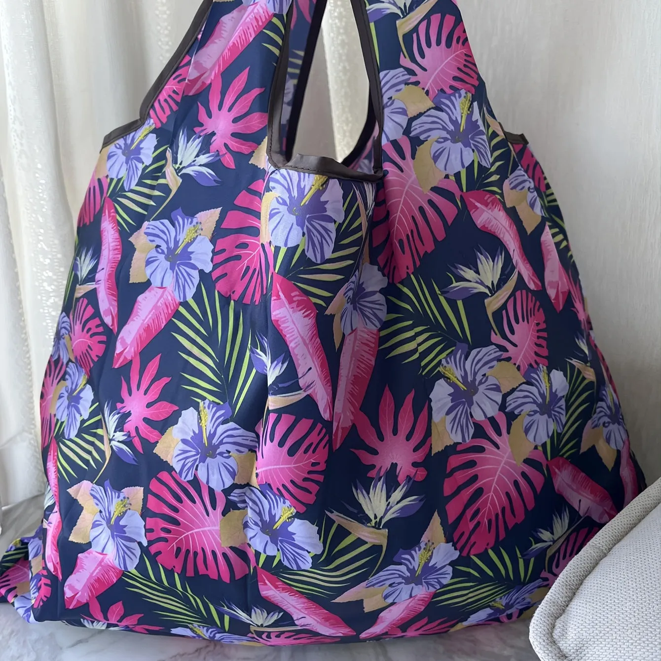 Stylish Floral Shopper Bag Lightweight Foldable and Spacious