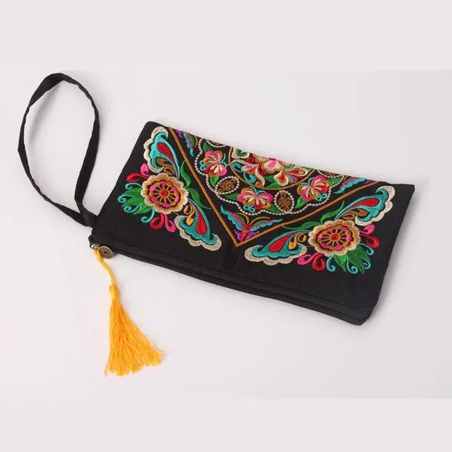 Women Ethnic National Retro Butterfly Flower Bags Handbag Coin Purse Embroidered Lady Clutch Tassel Small Flap Summer Bolsa Sale